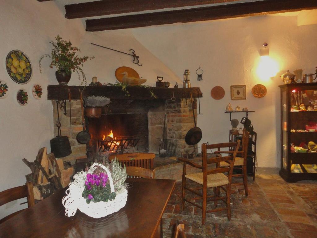 Agriturismo Monterosello Città di Castello Екстериор снимка